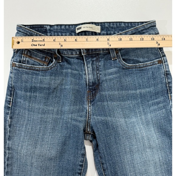 Levi's Womens Mid Rise Skinny Jeans Denim Size 28x32 Stretch Blue 257 - Picture 9 of 12
